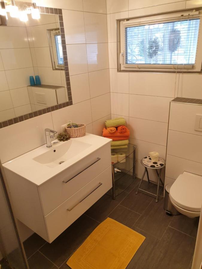 Hofstaetter Ferienwohnung Fliess Exterior photo